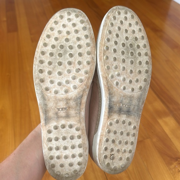 Tod’s women’s pink loafers size 10 - Picture 4 of 4